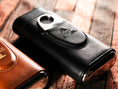 Load image into Gallery viewer, Black cigar case with cutter
